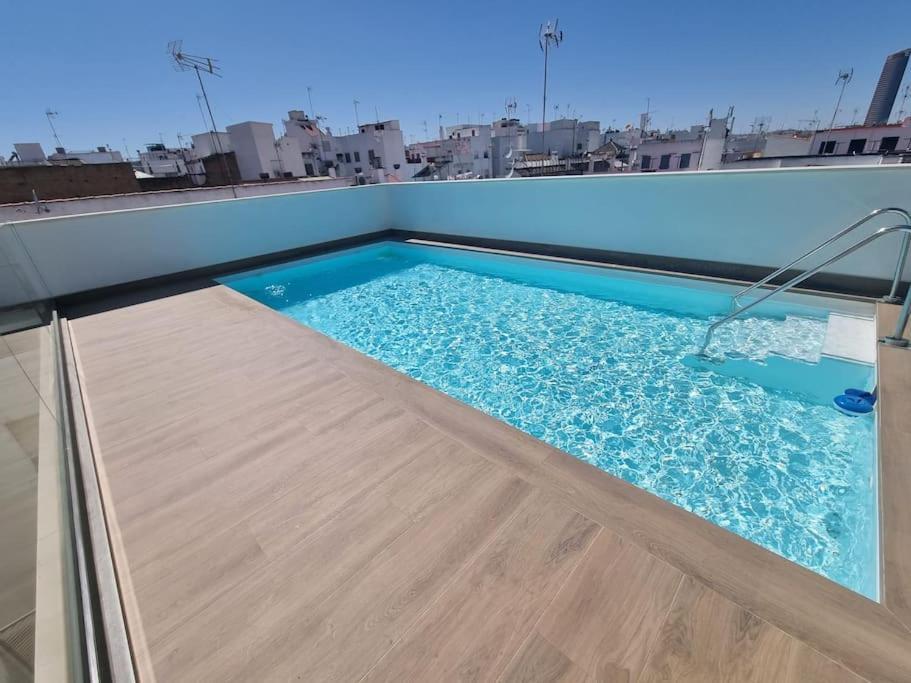 Luxury Apartment In Sevilla Center Exterior photo